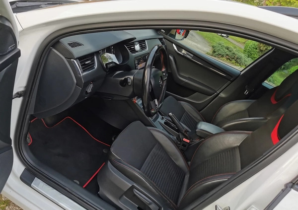 Skoda Octavia cena 55999 przebieg: 240000, rok produkcji 2015 z Lubliniec małe 704